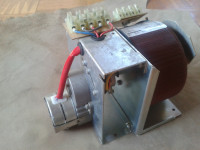 Variabilni transformator HSG 230/3 M50 METREL -NOV !