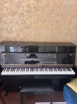 Pianino ASTOR PE-9 lepo ohranjen s stolom