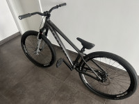 Dirt/pumptrack kolo, Commencal Absolute RS Dark Slate