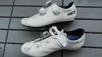 Sidi GENIUS 10 cestni kolesarski čevlji beli - 43 številka
