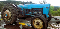 TRAKTOR FORDSON DEKSTRA oldtimer