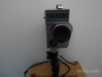 Starinska kamera Pentacon Pentaflex 8. Delujoča.