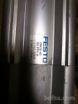 Festo cilinder DNCB-40