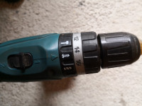 Makita udarni vrtalnik 14.4v