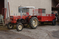 Traktor Štore 402 in trosilec gnoja