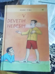 V DEVETIH NEBESIH ANNE FINE LETO 2002 CENA 7. 5  EUR