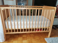 Otroška postelja z vzmetnico