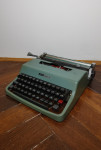 Olivetti Lettera 32, 1972. Pisalni stroj