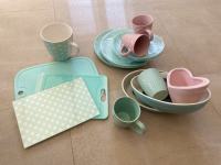 DESKA REZALNA Kitchen Friend Mint Green z odcejevalnim robom - NOVO