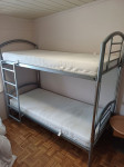 Enojna ali nadstropna postelja (več komadov)