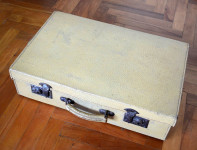 Starinski / vintage rumeni usnjeni kovček