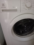 Prodam pralni stroj ELECTROLUX 7KG