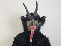 Maska Parkelj Krampus Jezikavec Temni