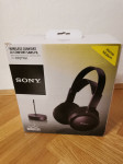 Brezžične slušalke Sony MDR-RF811RK