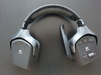 Gaming slušalke Logitech G930
