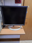 Monitor 15"