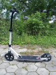 Prodajamo skiro - scooter z velikimi kolesi