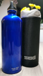 SIGG čutara 1l + SIGG ovitek