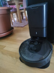 iRobot Roomba i7+