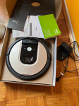 Robotski sesalec iRobot Roomba 976