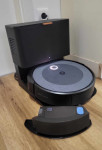 Robotski sesalec Roomba Combo i5+