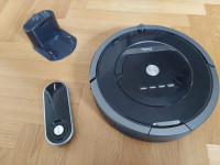 Robotski sesalnik Roomba 880