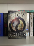 Snow Like Ashes (avtorica Sara Raasch)