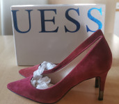 Ženski čevlji-salonarji Guess