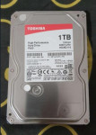 Trdi disk 3.5" 1TB 7200rpm 64MB SATA3 Toshiba P300 HDWD110