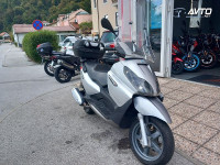 Piaggio X7