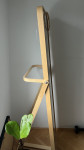 Ikea leseno samostojece ogledalo