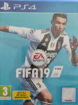 Prodam FIFA19 za PS4