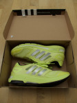 NOVE ADIDAS Revenergy Boost superge št. 42