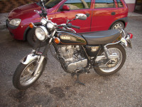 Yamaha sr400 399 cm3