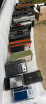 2 kartona solidstate radio sprejemnikov LOT za zbirko ali dele