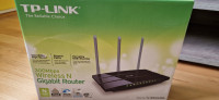 TP-LINK  Router