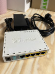 Usmerjevalnik Mikrotik RouterBOARD 750UP