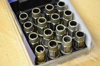 BLOX kolesne matice "extended lug nuts open end"