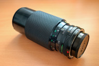 Canon FD 70-210mm/f4 macro