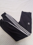 Adidas trenirka 36