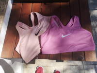 ŠPORTNA NEDERČKA NIKE XL