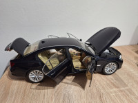 1:18 BMW 750Li F02 Kyosho Dealer edition