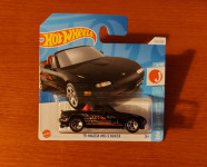 HOT WHEELS 91 MAZDA MX 5 MIATA  AVTOMOBILČEK MODEL