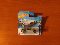 HOT WHEELS BACK TO THE FUTURE TIME MACHINE AVTOMOBILČEK MODEL