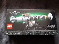 LEGO 40730 Luke Skywalker's Lightsaber