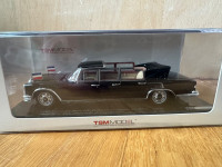 Mercedes Benz 600 Pullman - 1:43  TSM MODEL vozilo Josipa Broza Tita