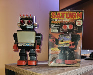 robot saturn giat 13 inch