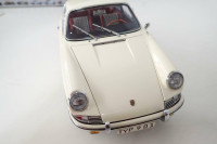 Zbirateljski model CMC 1/18 Porsche 901, 1964 Sportcoupe White