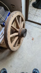 Leseno kolo od kmečkega voza