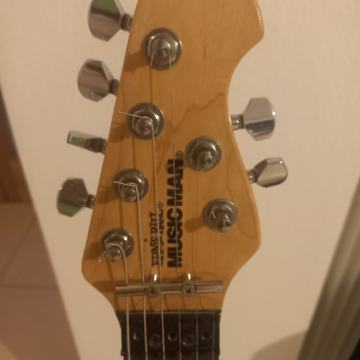 Sterling by Music Man (Fender, Gibson, Epiphone, Ibanez)